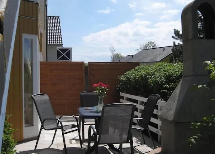 Ferienhaus Seemoewe 1 *